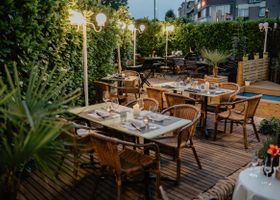 Paper Crane River Dinner